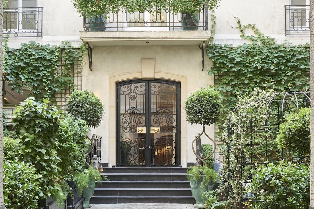 Relais Christine Hotel Paris Exterior photo